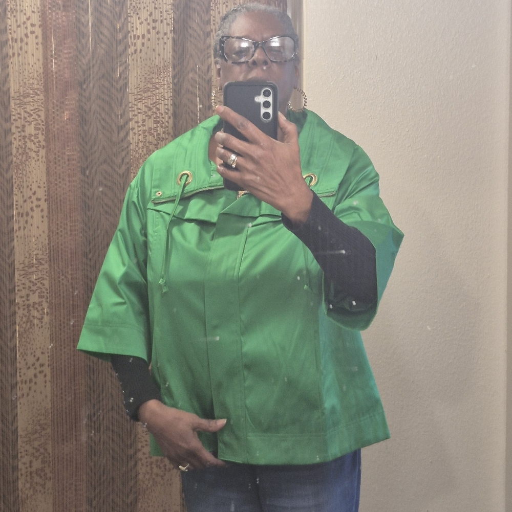 Green Jacket - Picture 8 of 11